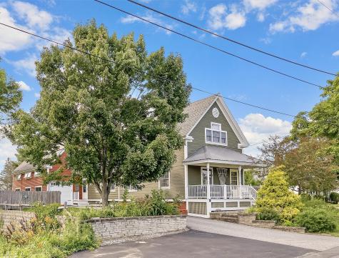 13 Mckinley Drive Lewiston ME 04240