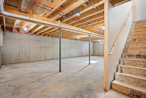 7 Donegal Drive Veazie ME 04401