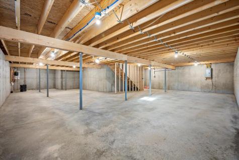 7 Donegal Drive Veazie ME 04401