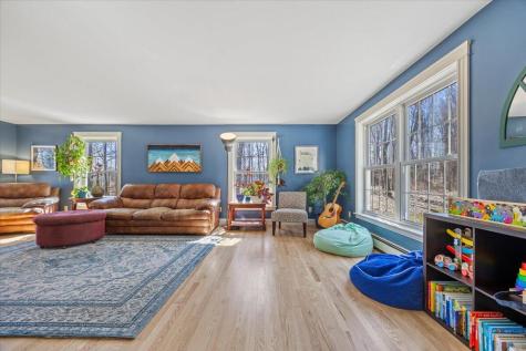 44 Thunder Road North Yarmouth ME 04097