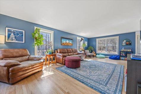 44 Thunder Road North Yarmouth ME 04097