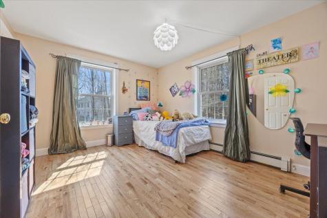 44 Thunder Road North Yarmouth ME 04097