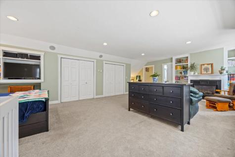 44 Thunder Road North Yarmouth ME 04097