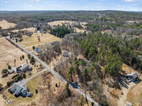 44 Thunder Road North Yarmouth ME 04097