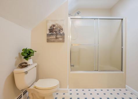 6 Samuels Way Gorham ME 04038