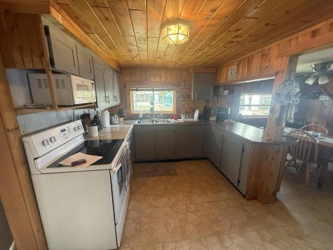 64 Ludden Lane Lincoln ME 04457