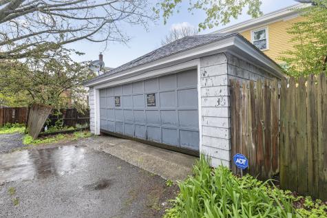 247 Brackett Street Portland ME 04102