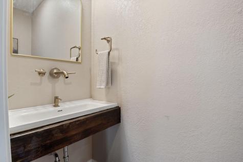 6 Tide Water Drive Biddeford ME 04005