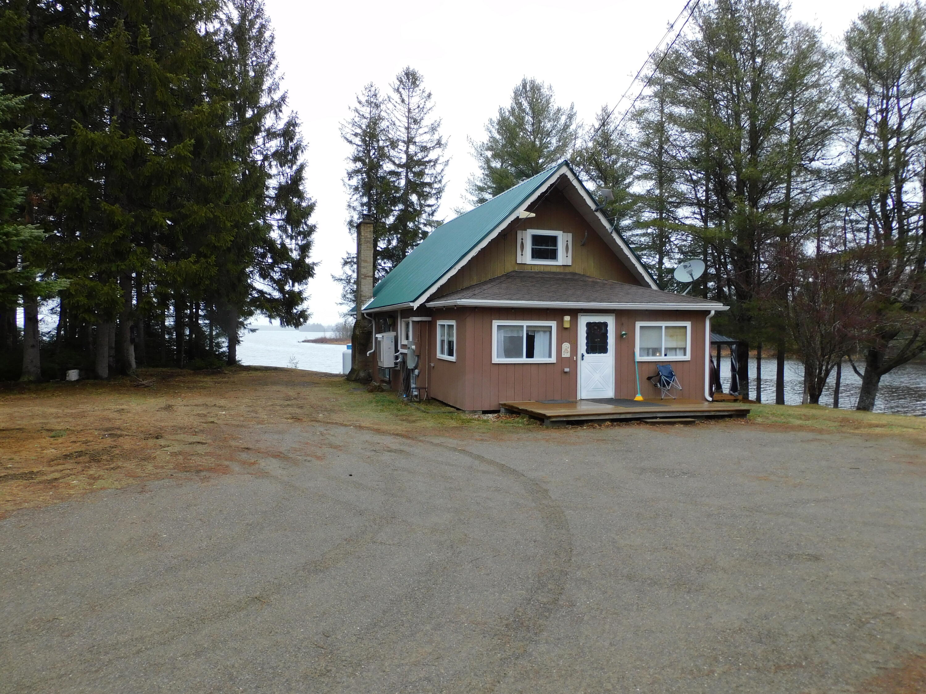 36 Lamb Farm Road Baileyville ME 04694