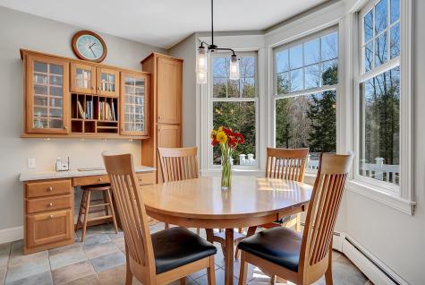 16 Chandler Drive Falmouth ME 04105