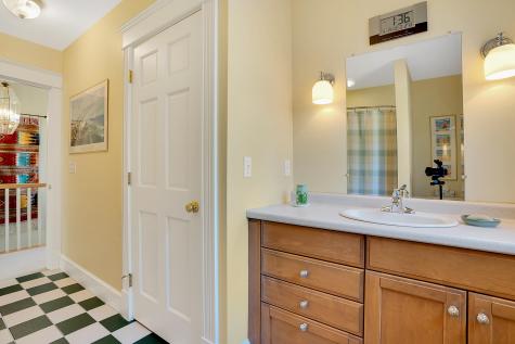 16 Chandler Drive Falmouth ME 04105