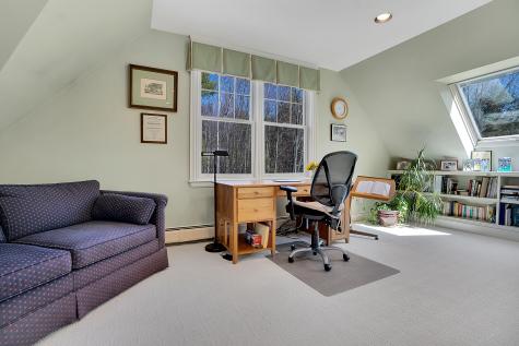 16 Chandler Drive Falmouth ME 04105