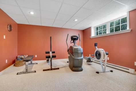 16 Chandler Drive Falmouth ME 04105