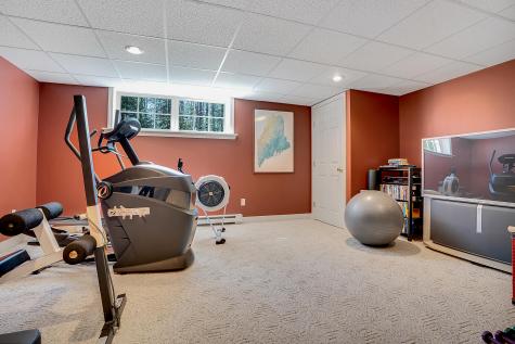 16 Chandler Drive Falmouth ME 04105