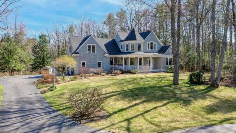 16 Chandler Drive Falmouth ME 04105
