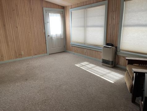 28 N Riverside Drive Waterville ME 04901