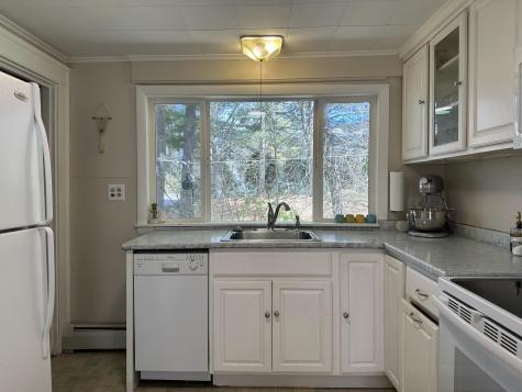 94 Western Promenade Auburn ME 04210