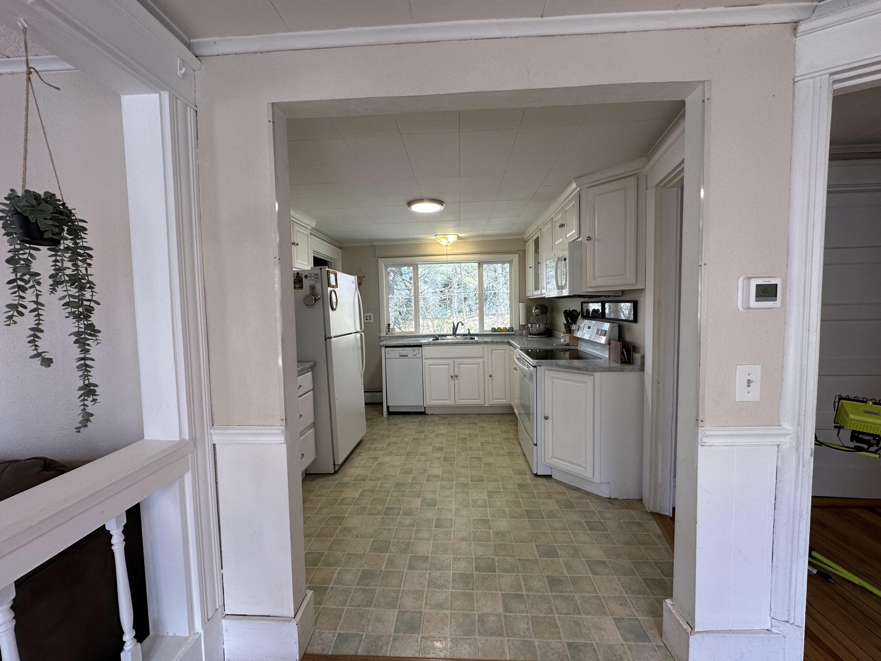 94 Western Promenade Auburn ME 04210