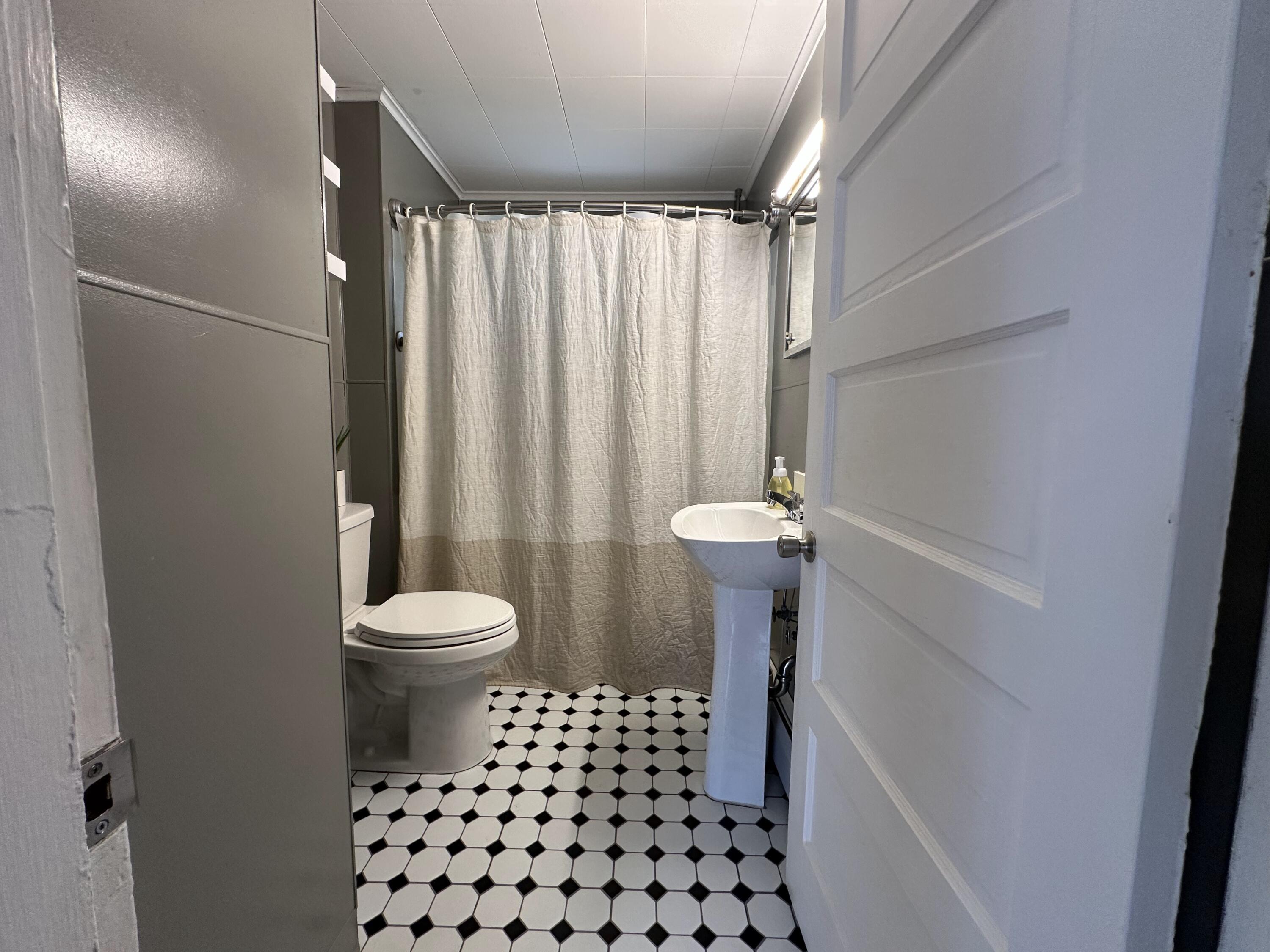 94 Western Promenade Auburn ME 04210