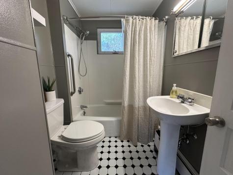 94 Western Promenade Auburn ME 04210