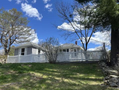 94 Western Promenade Auburn ME 04210