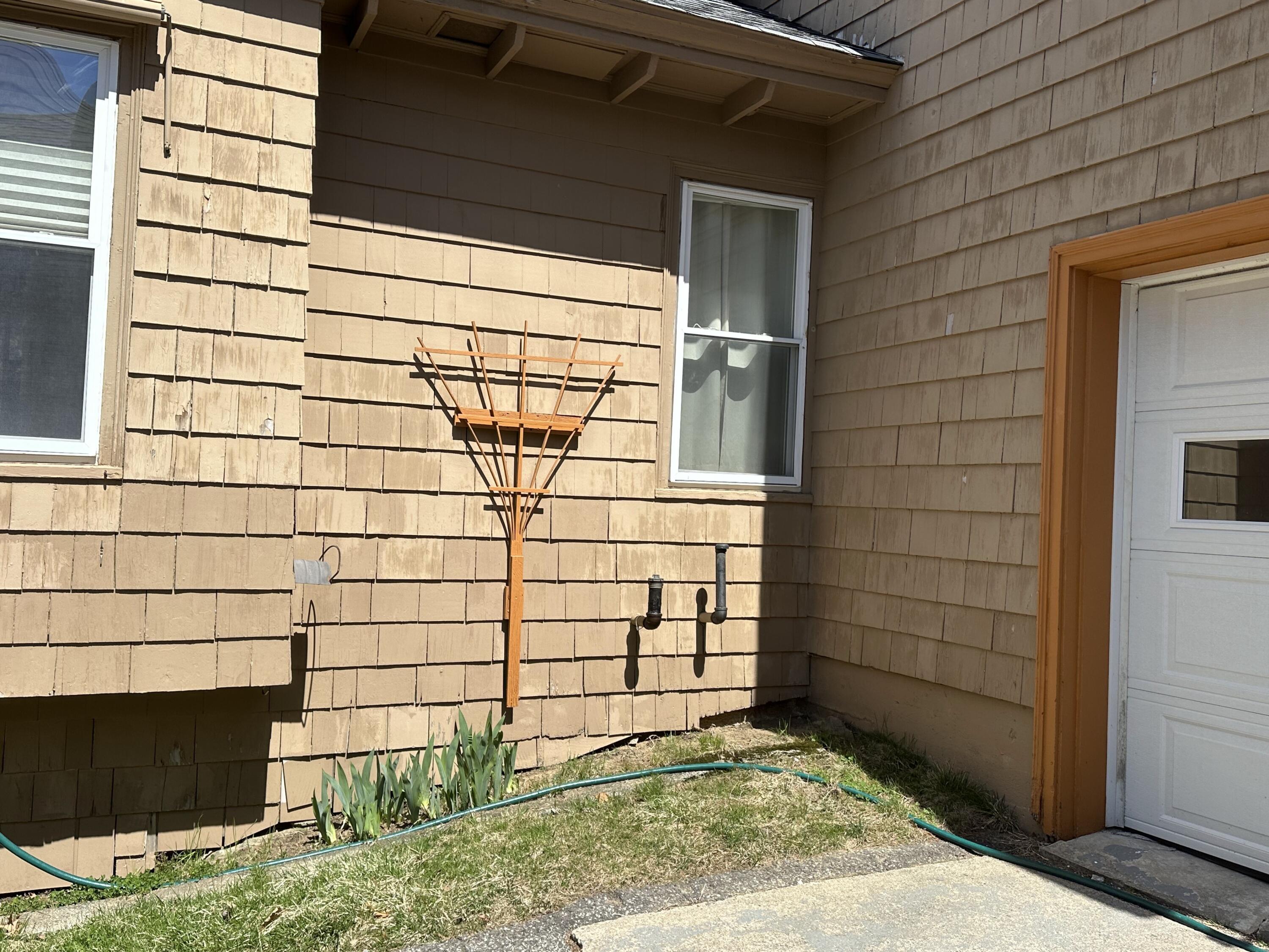 94 Western Promenade Auburn ME 04210