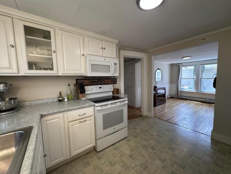 94 Western Promenade Auburn ME 04210