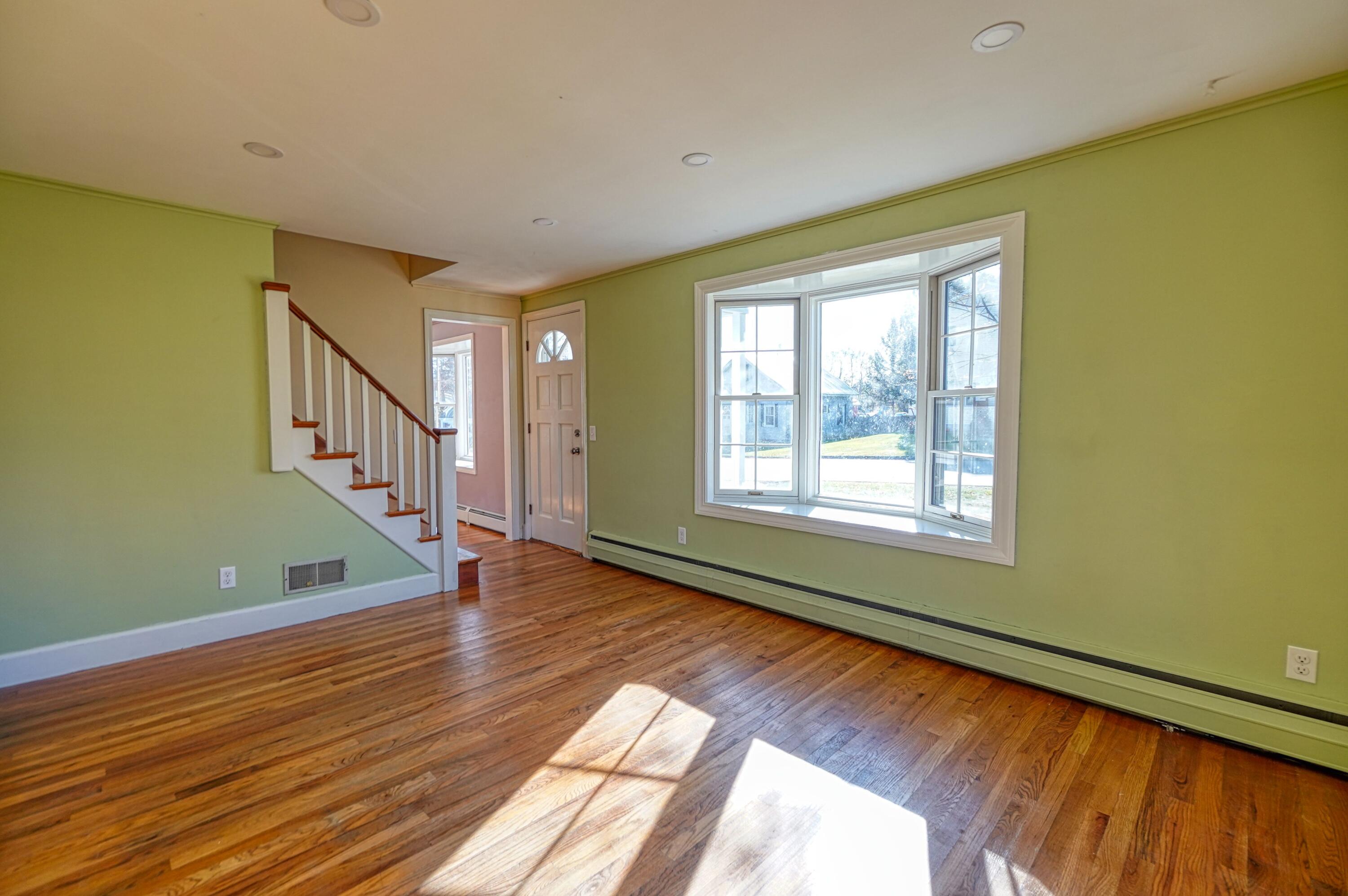 29 Sterling Street Waterville ME 04901