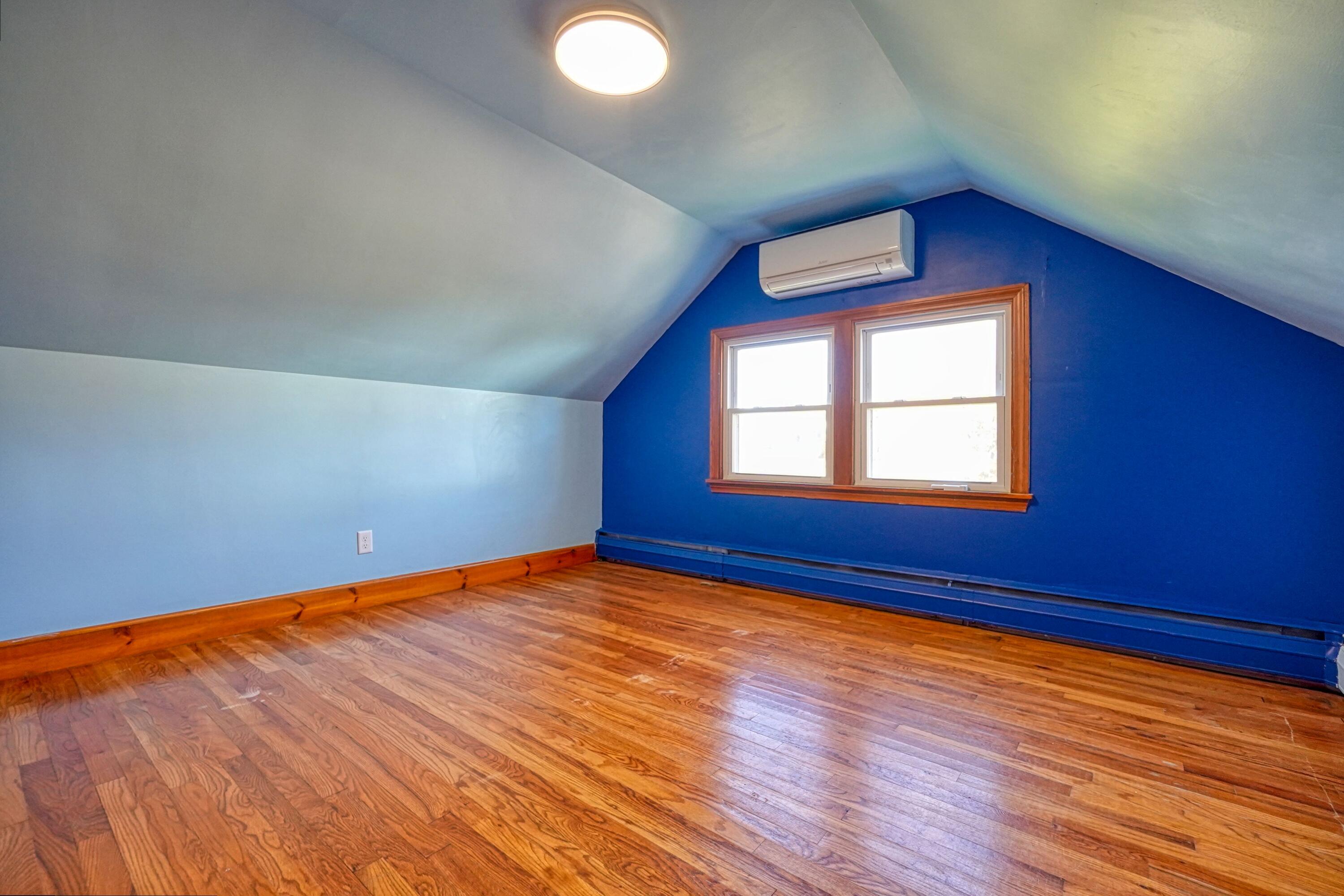 29 Sterling Street Waterville ME 04901