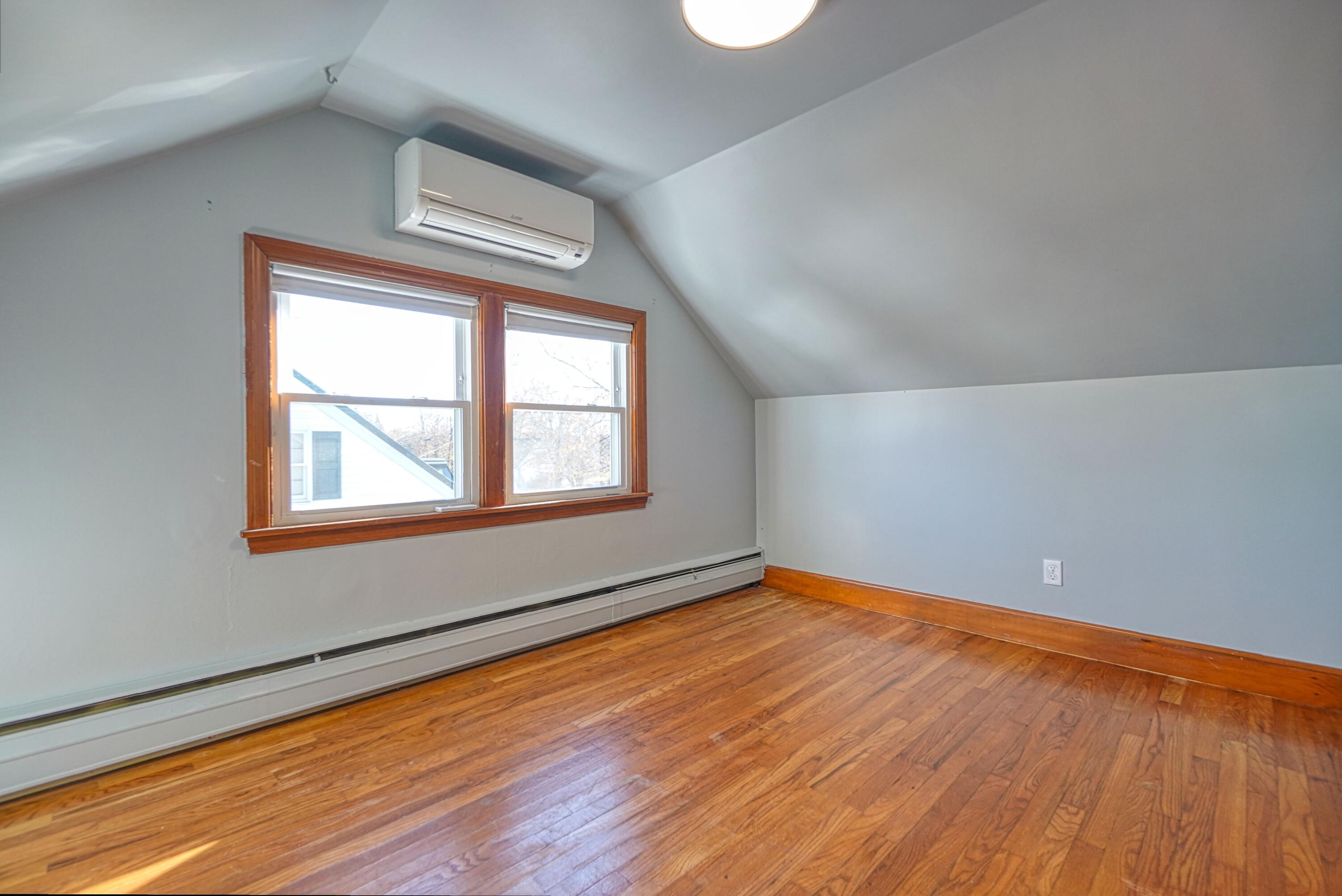 29 Sterling Street Waterville ME 04901