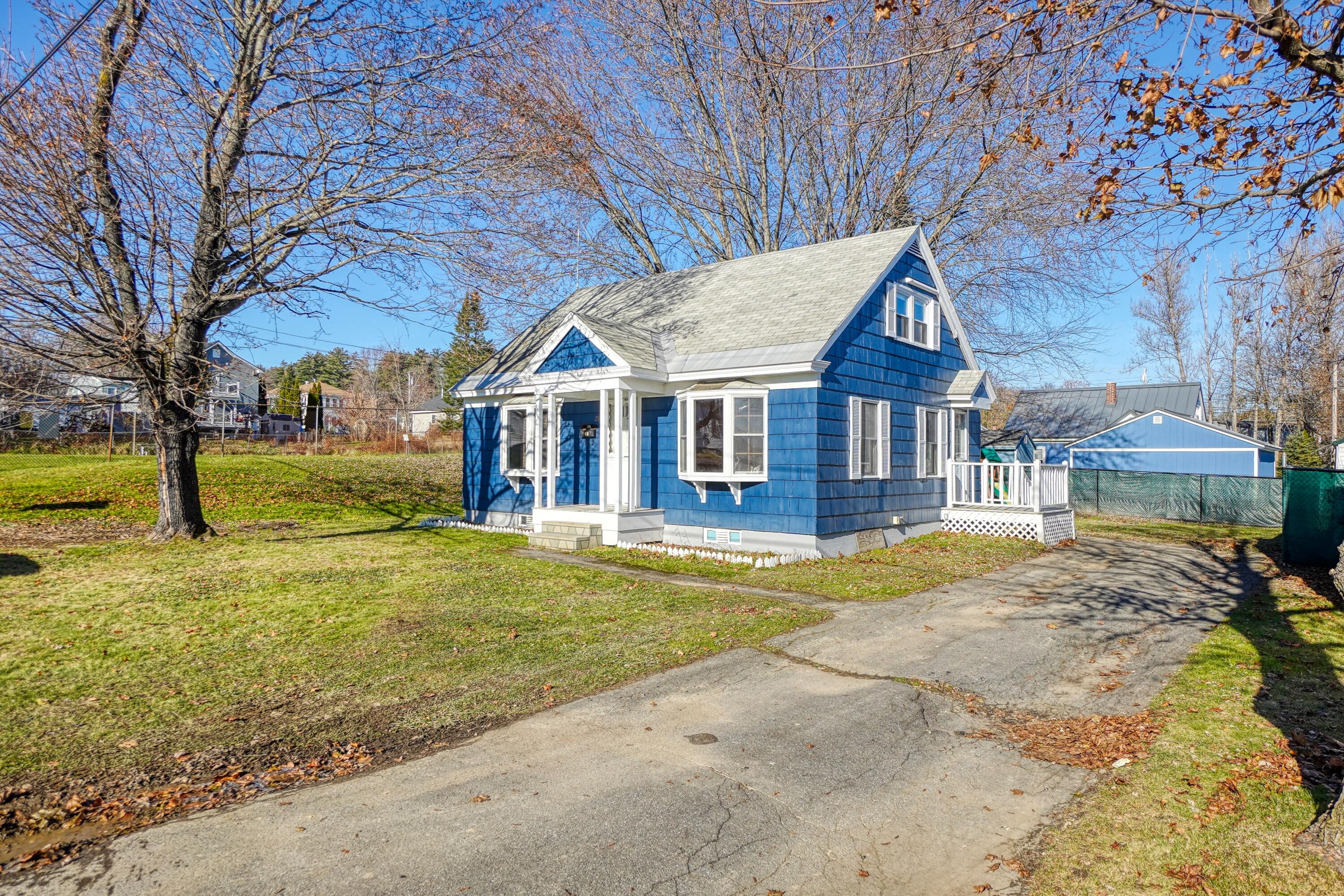 29 Sterling Street Waterville ME 04901