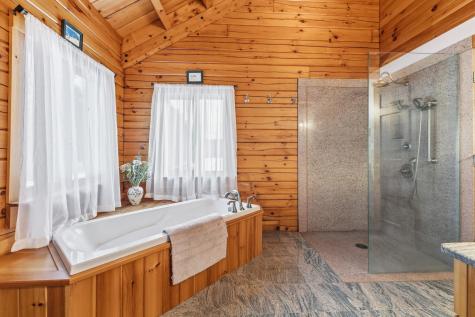 28 Turnbull Way Ellsworth ME 04605