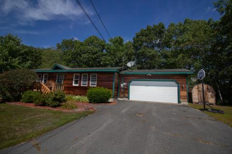 95 Pipeline Road Raymond ME 04071
