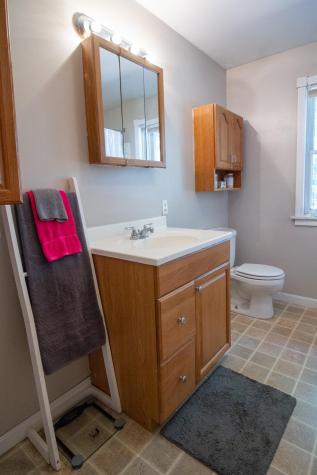 95 Pipeline Road Raymond ME 04071