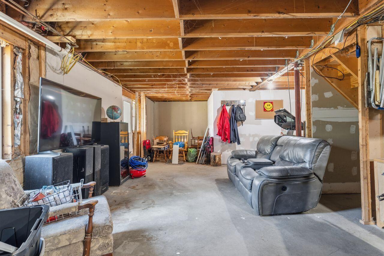 585 Bridgton Road Sebago ME 04029