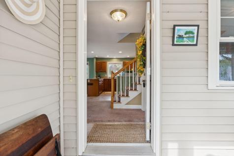 10 Seaside Avenue Saco ME 04072