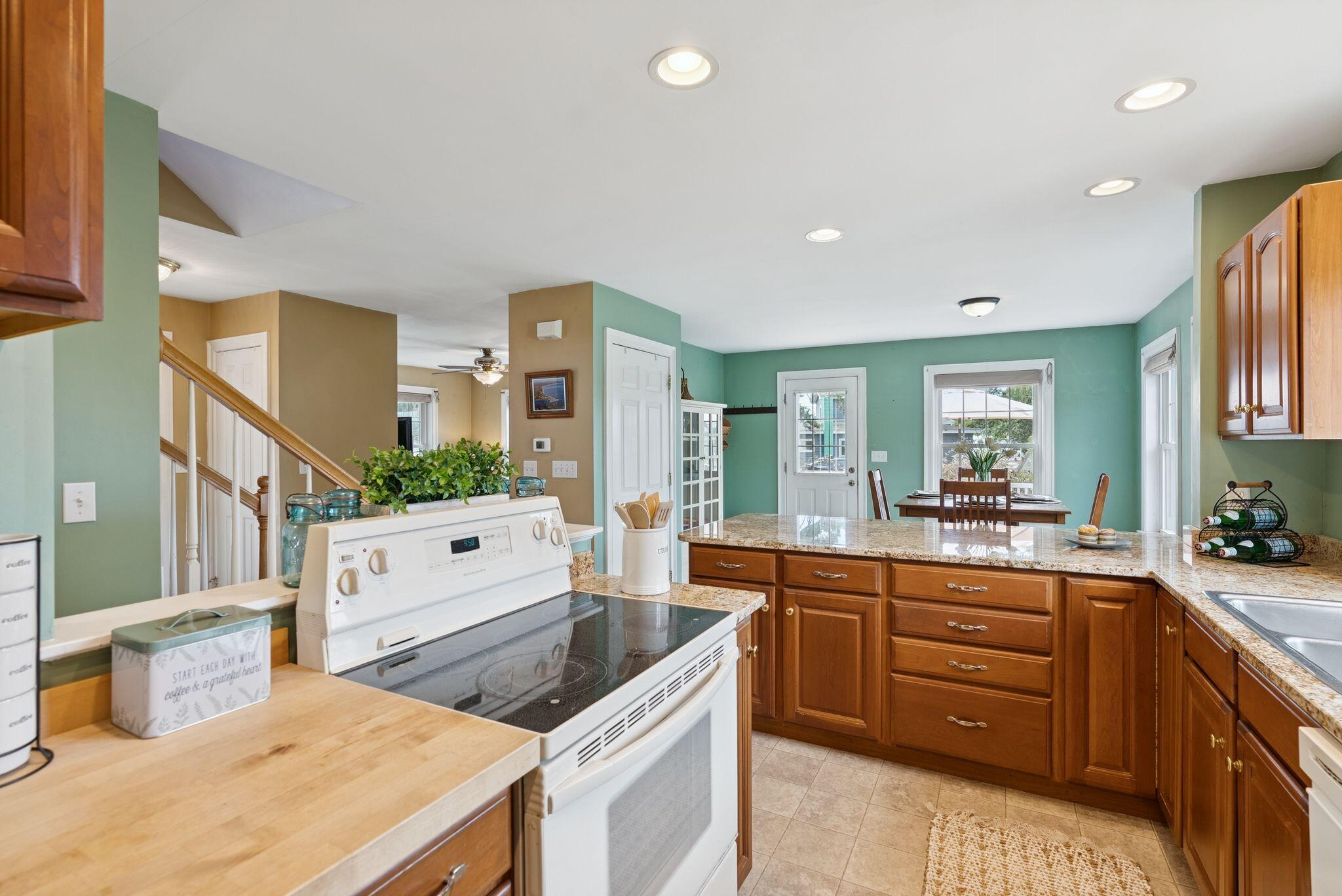 10 Seaside Avenue Saco ME 04072