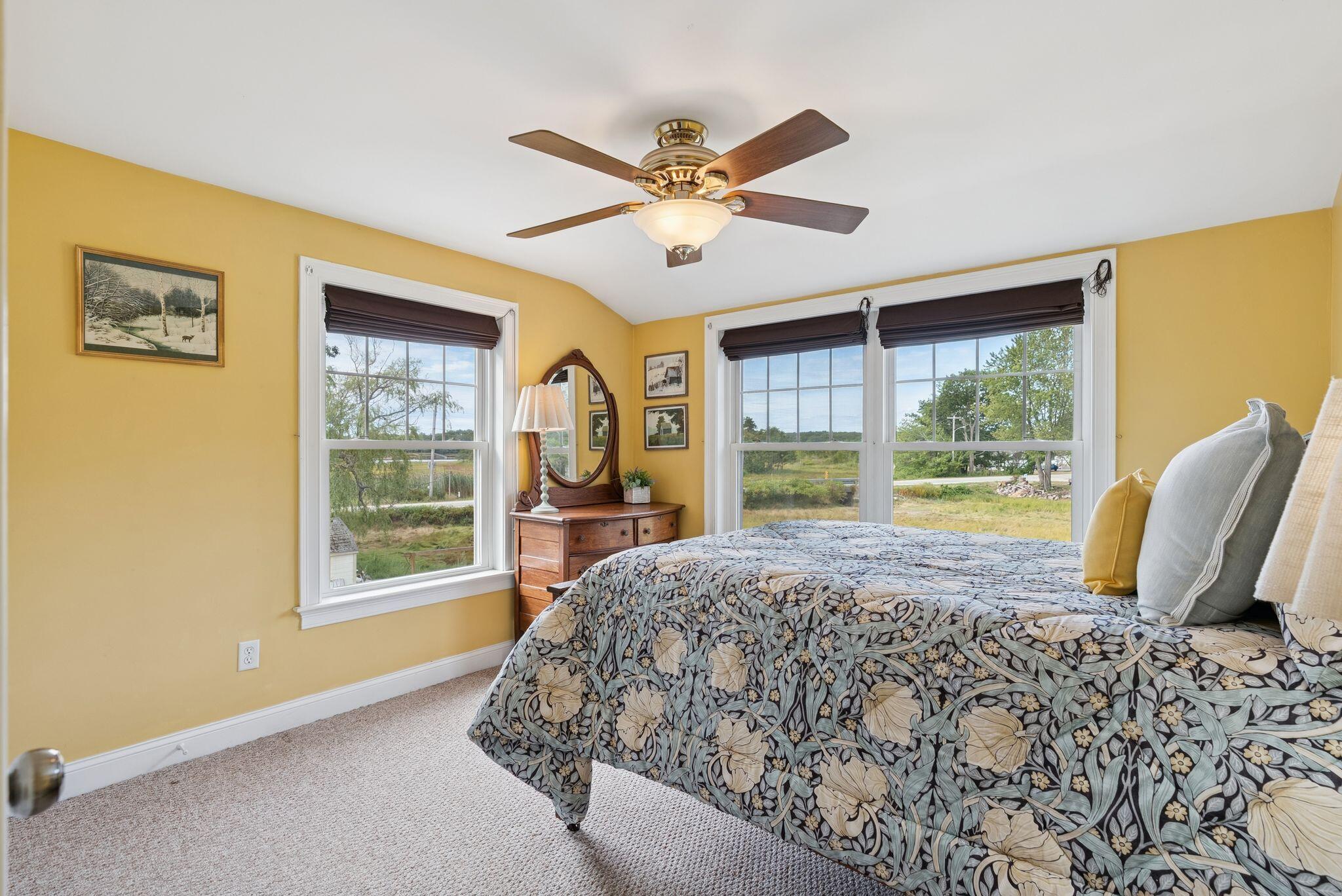 10 Seaside Avenue Saco ME 04072