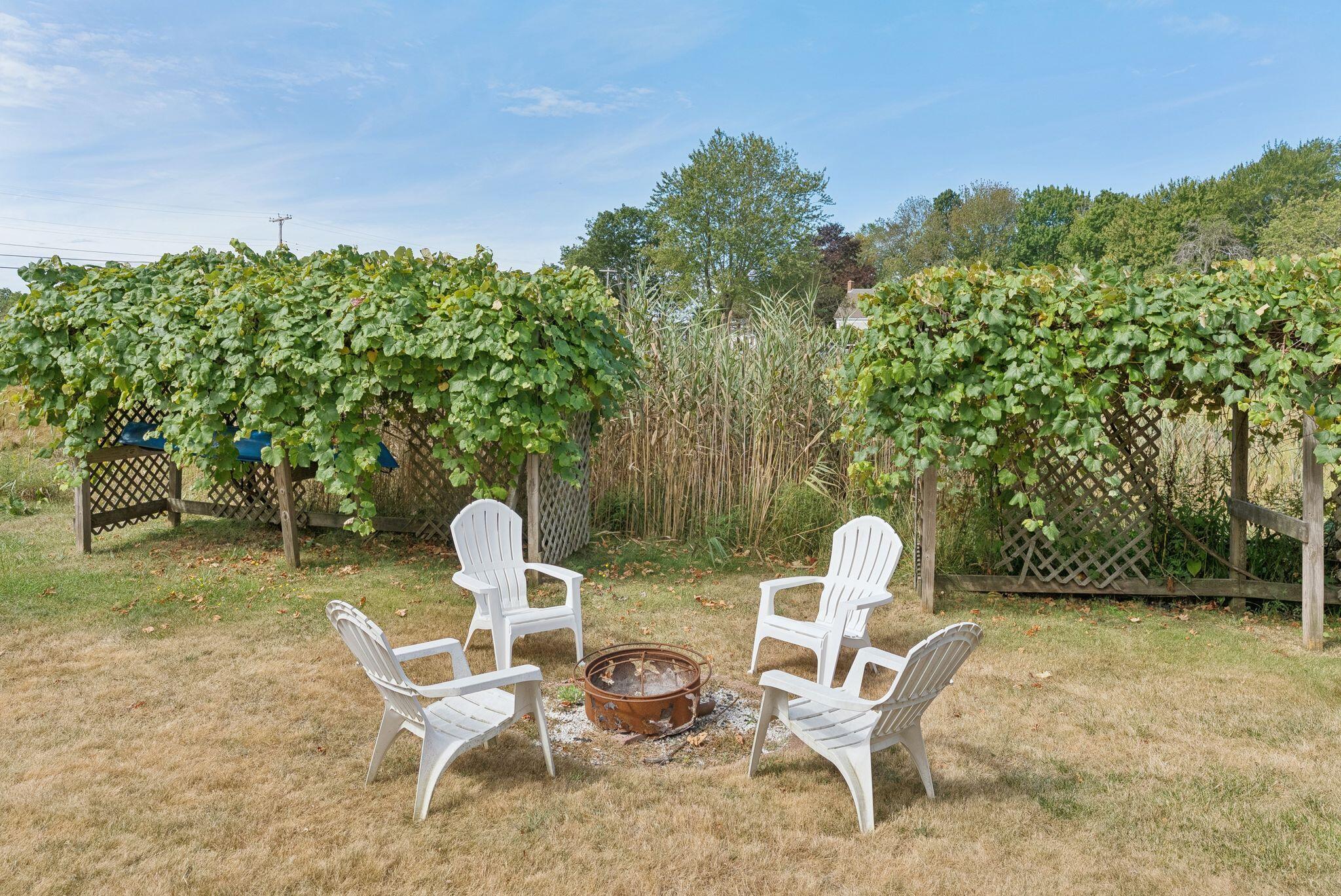 10 Seaside Avenue Saco ME 04072