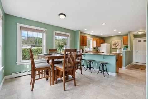 10 Seaside Avenue Saco ME 04072