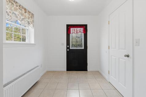 78 High Point Place Bradley ME 04411