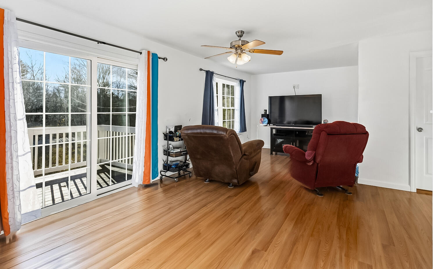 78 High Point Place Bradley ME 04411