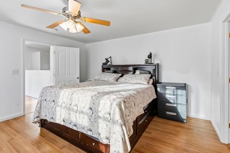 78 High Point Place Bradley ME 04411