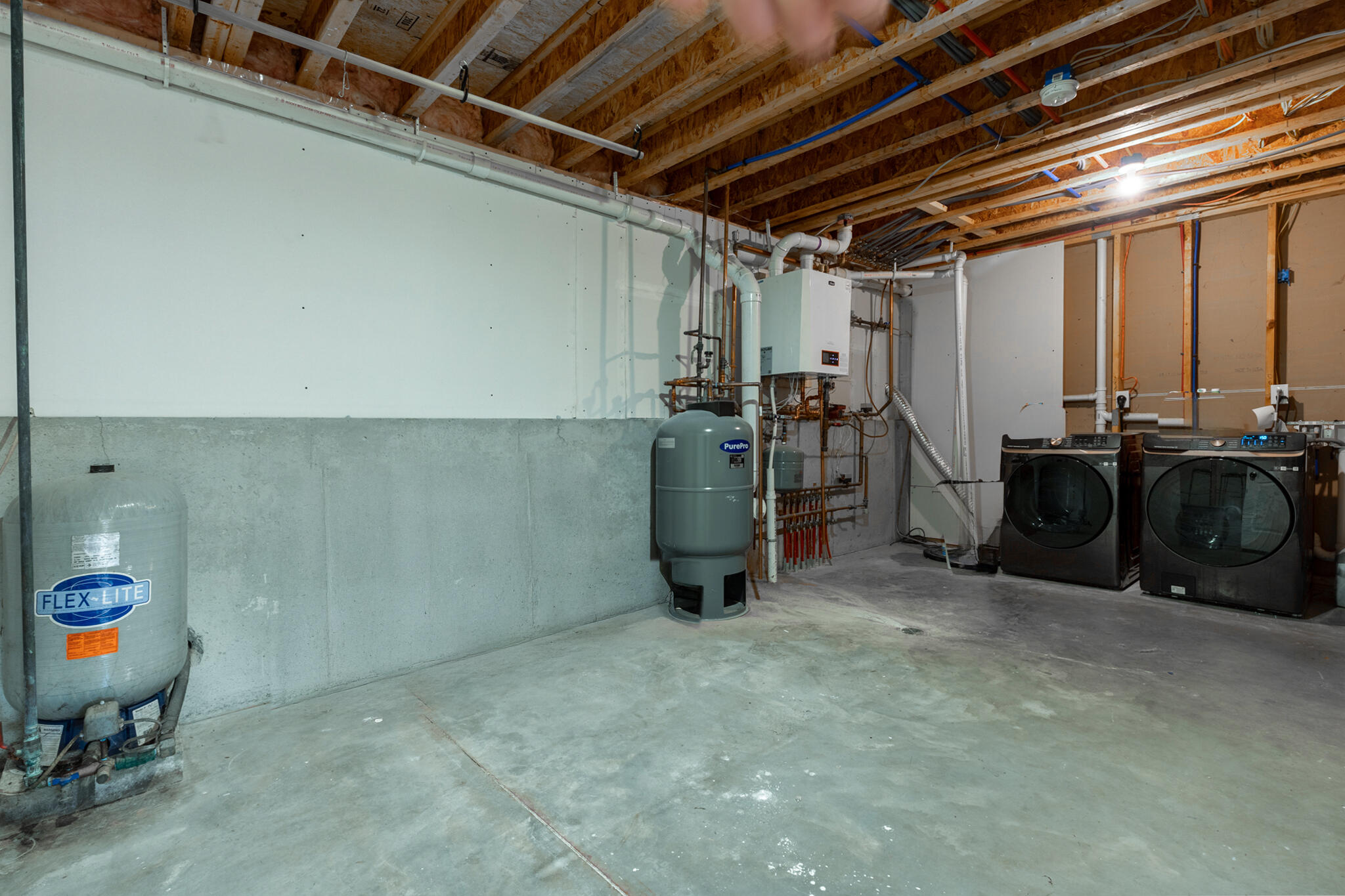 78 High Point Place Bradley ME 04411