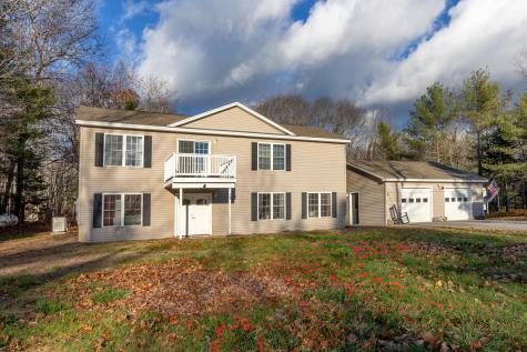 78 High Point Place Bradley ME 04411