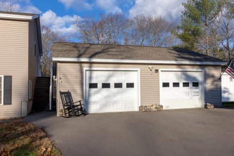 78 High Point Place Bradley ME 04411