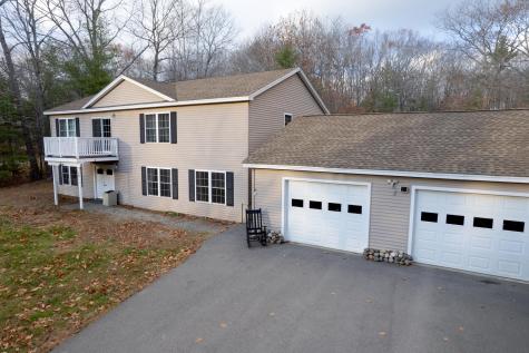 78 High Point Place Bradley ME 04411
