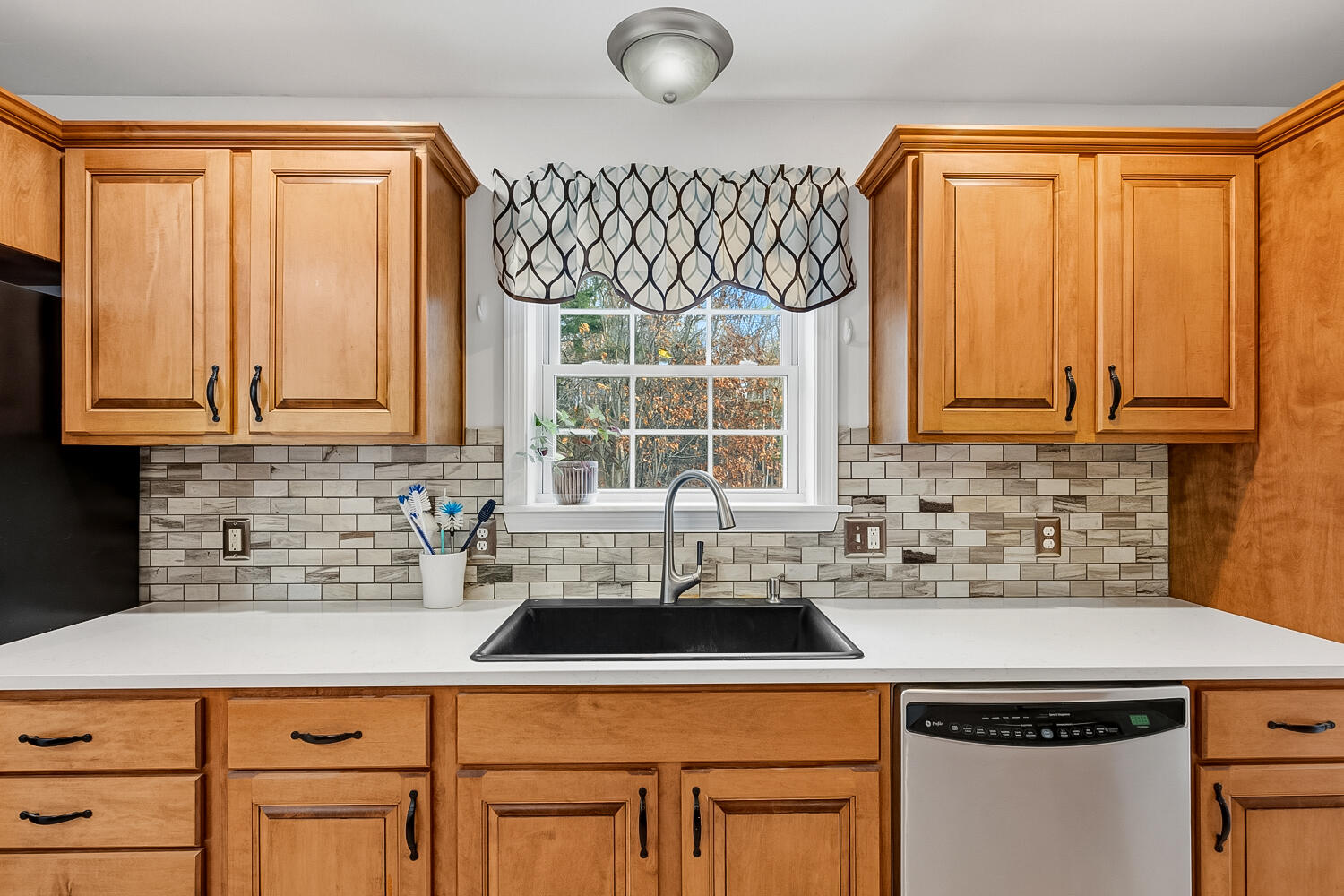 78 High Point Place Bradley ME 04411