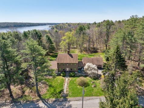 4 Mast Landing Bath ME 04530