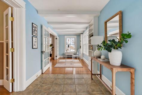 1157 Shore Road Cape Elizabeth ME 04107